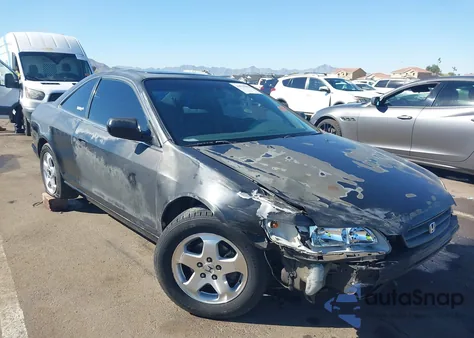 2000 Honda Accord 3.0 Ex from USA, damaged, VIN 1HGCG2252YA000926